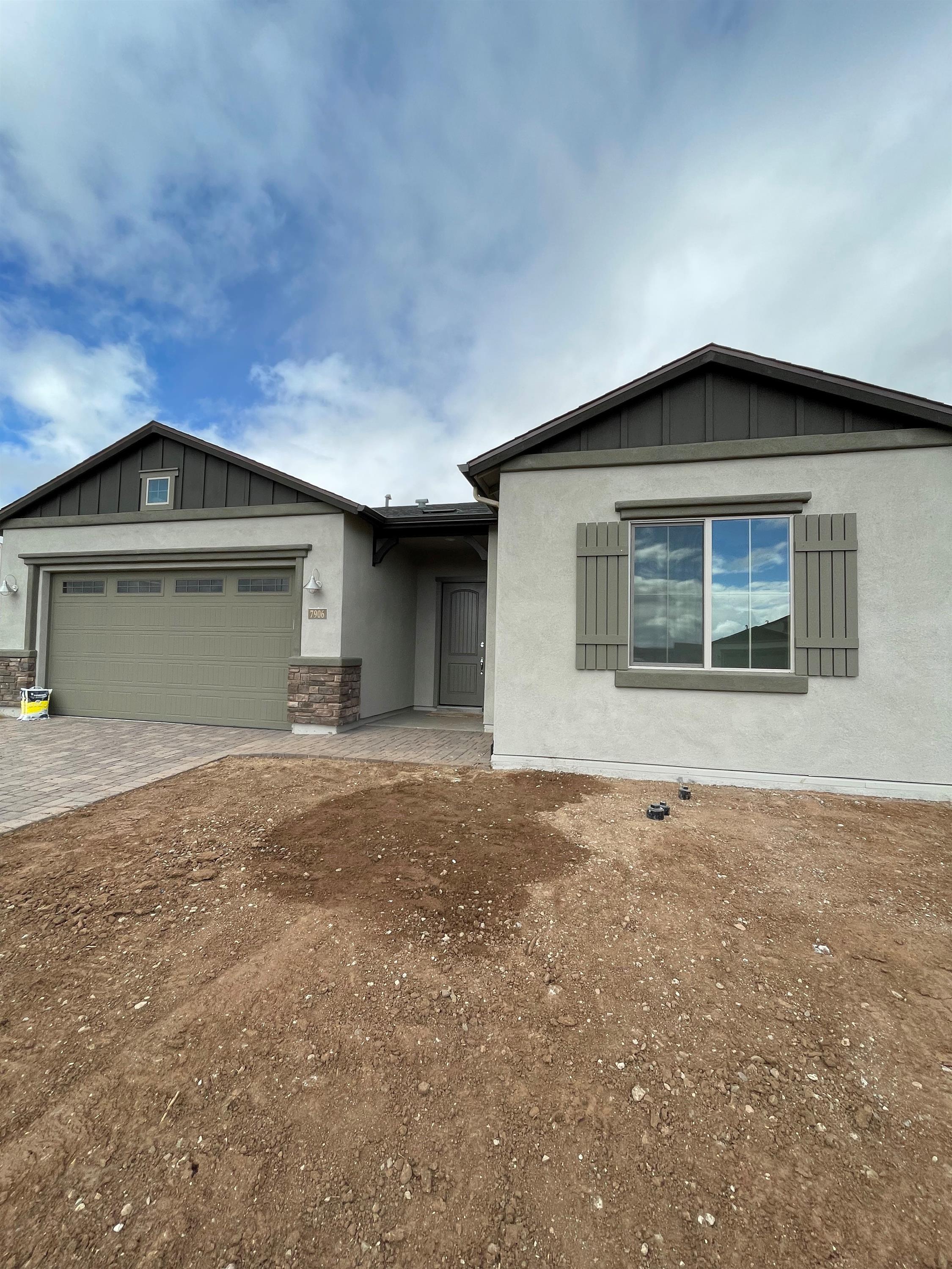 7906 E Carbon Court