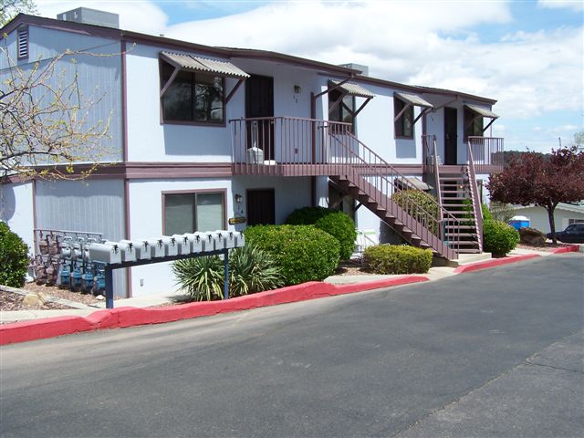 628 First Street - 1B